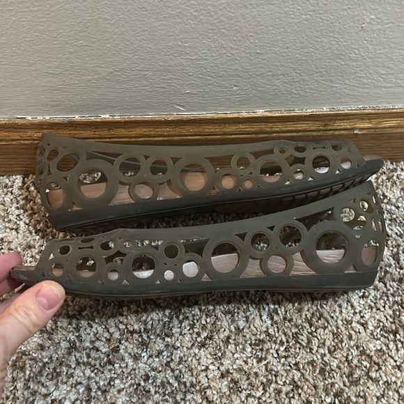 Flats - Picture 3 of 4